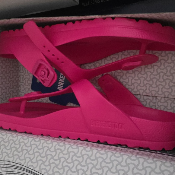 Birkenstock Gizeh Essentials EVA Pink Beetroot Thong Sandals Size 39 Us Size 8 - Picture 1 of 2